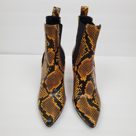 Steve Madden python boots - Picture 2 of 9